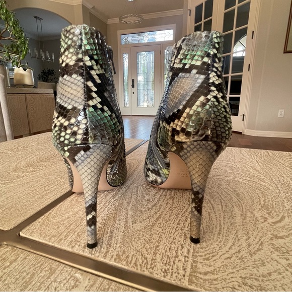 🐍Worn Once Stuart Weitzman Python Booties🐍 - Picture 11 of 14